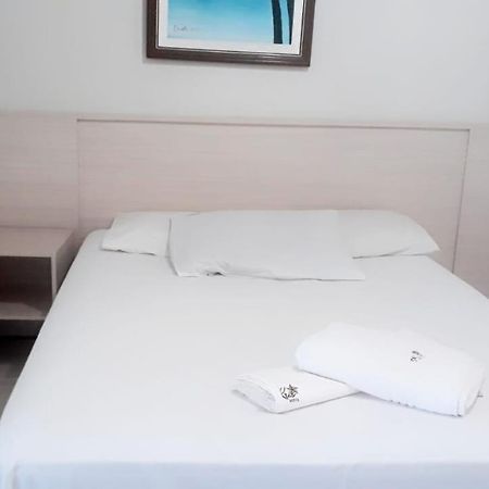 Kris Hotel 페트롤리나 외부 사진